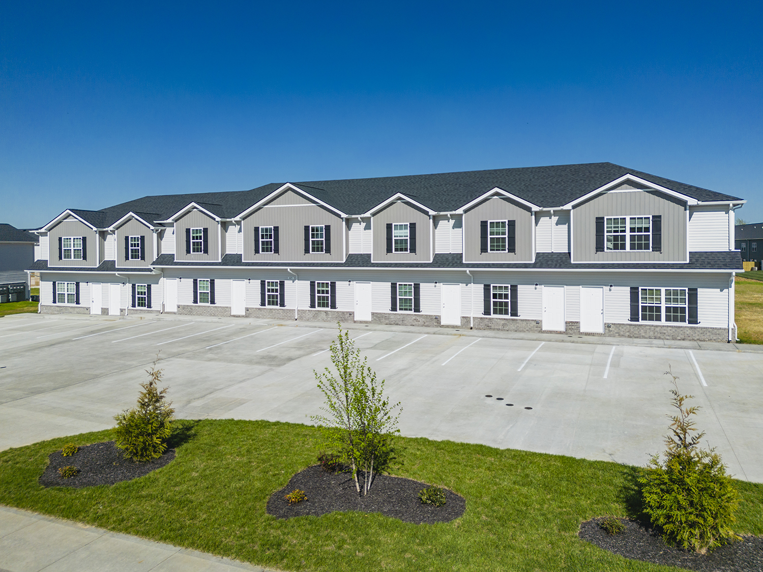 Arrowood Farms The Multifamily Advisory Group at Cushman & Wakefield